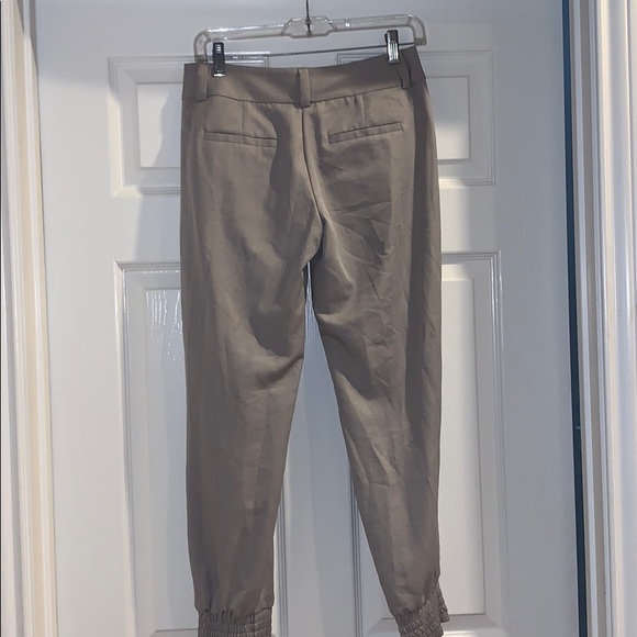 🔴 4/$20 Bundle: BCBGeneration “Jogger” - Picture 4 of 6